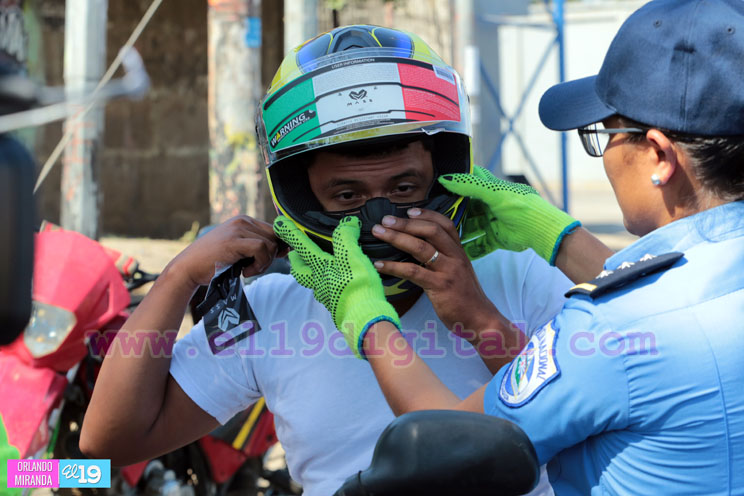 Contin&uacute;a campa&ntilde;a de prevenci&oacute;n de accidentes "un casco, una vida"
